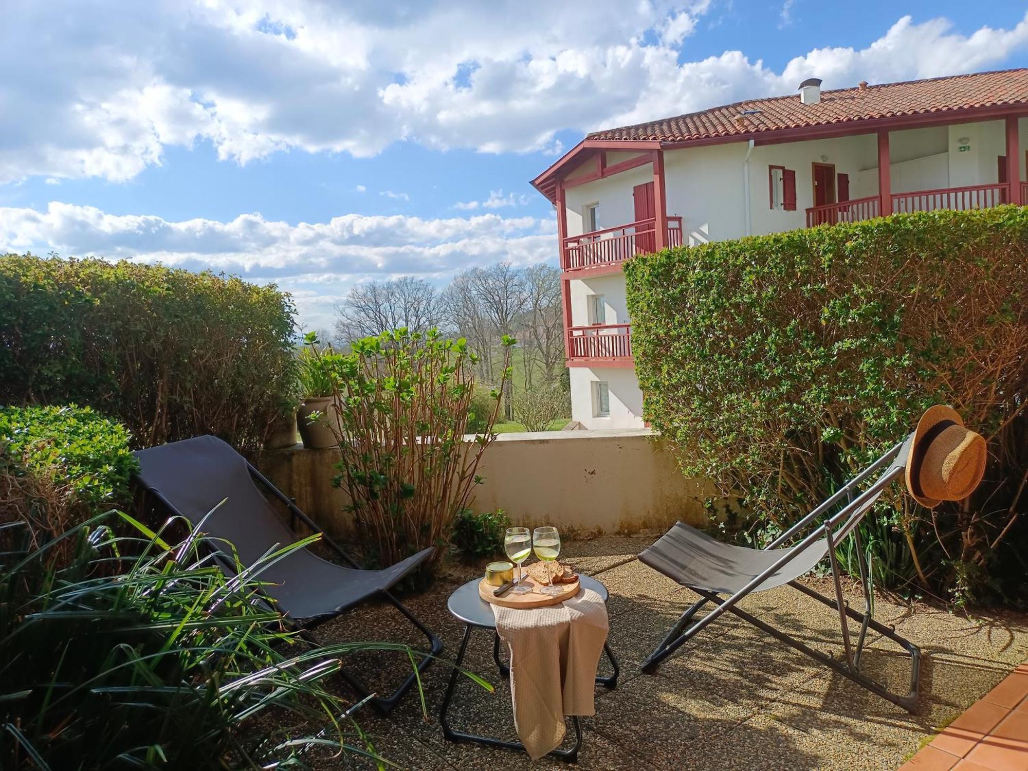 T1 Bis Avec Piscine Vue Golf Et Montagnes Arcangues Exterior foto